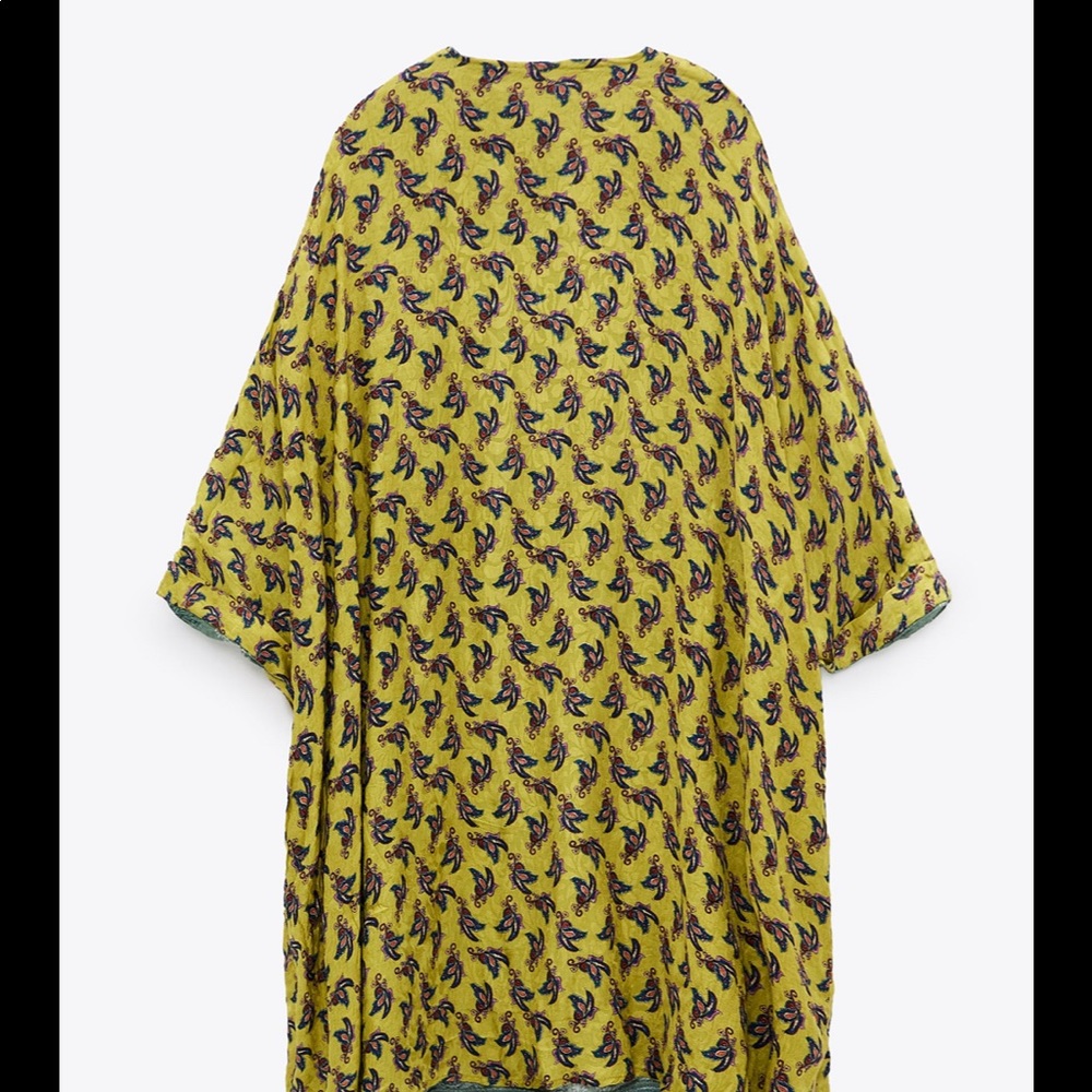 ZARA REVERSIBLE PRINTED KIMONO - Picture 4 of 9